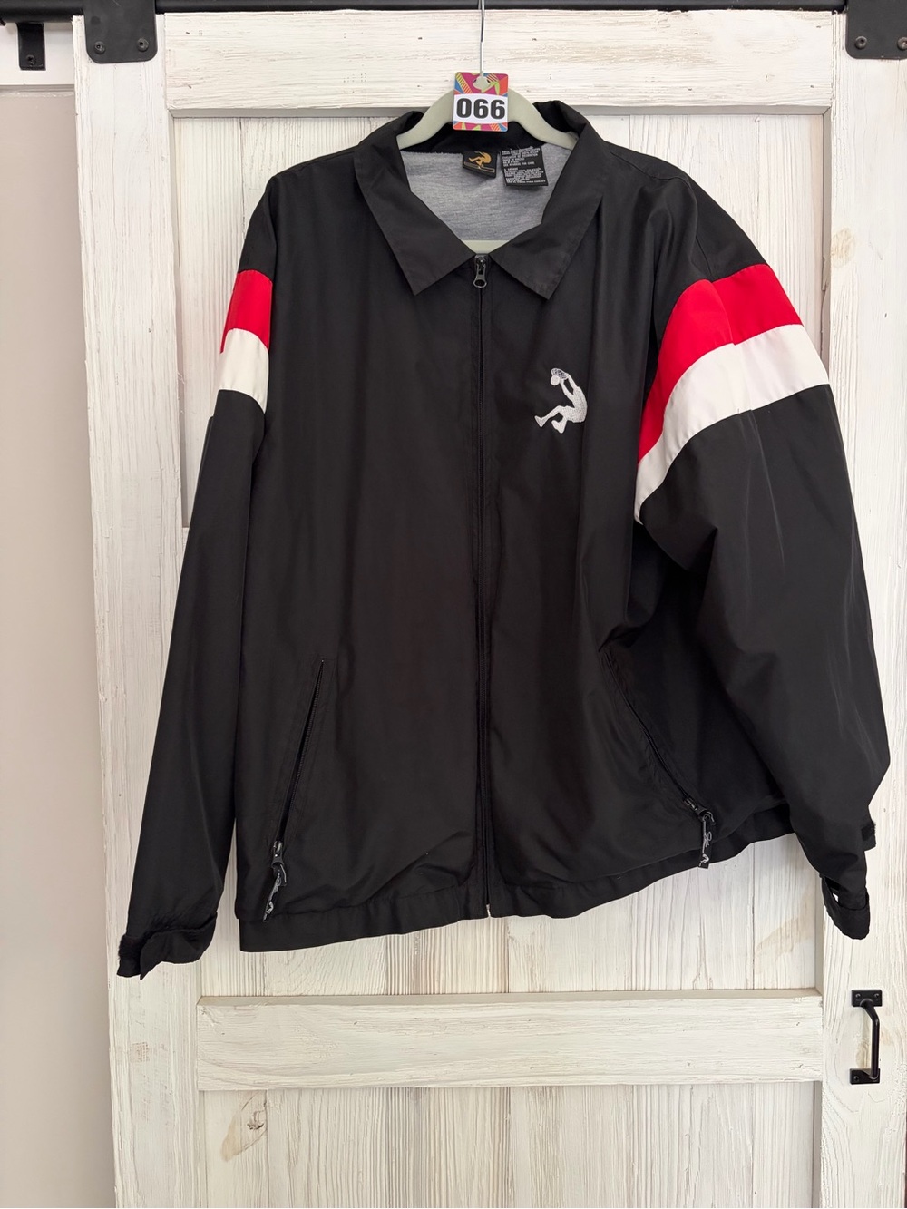 Men's Shaq Black Windbreaker with Red & White Sleeve Panels Tag 066